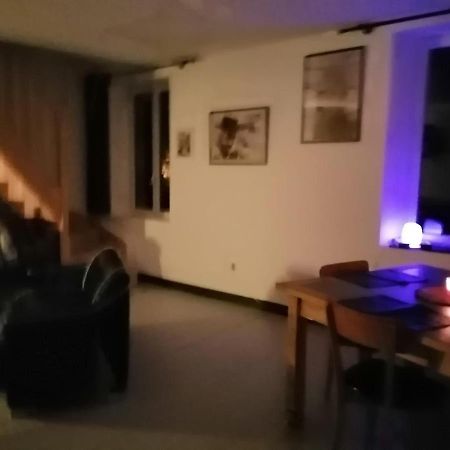 Au Repos Du Verger Couvrelles Екстериор снимка